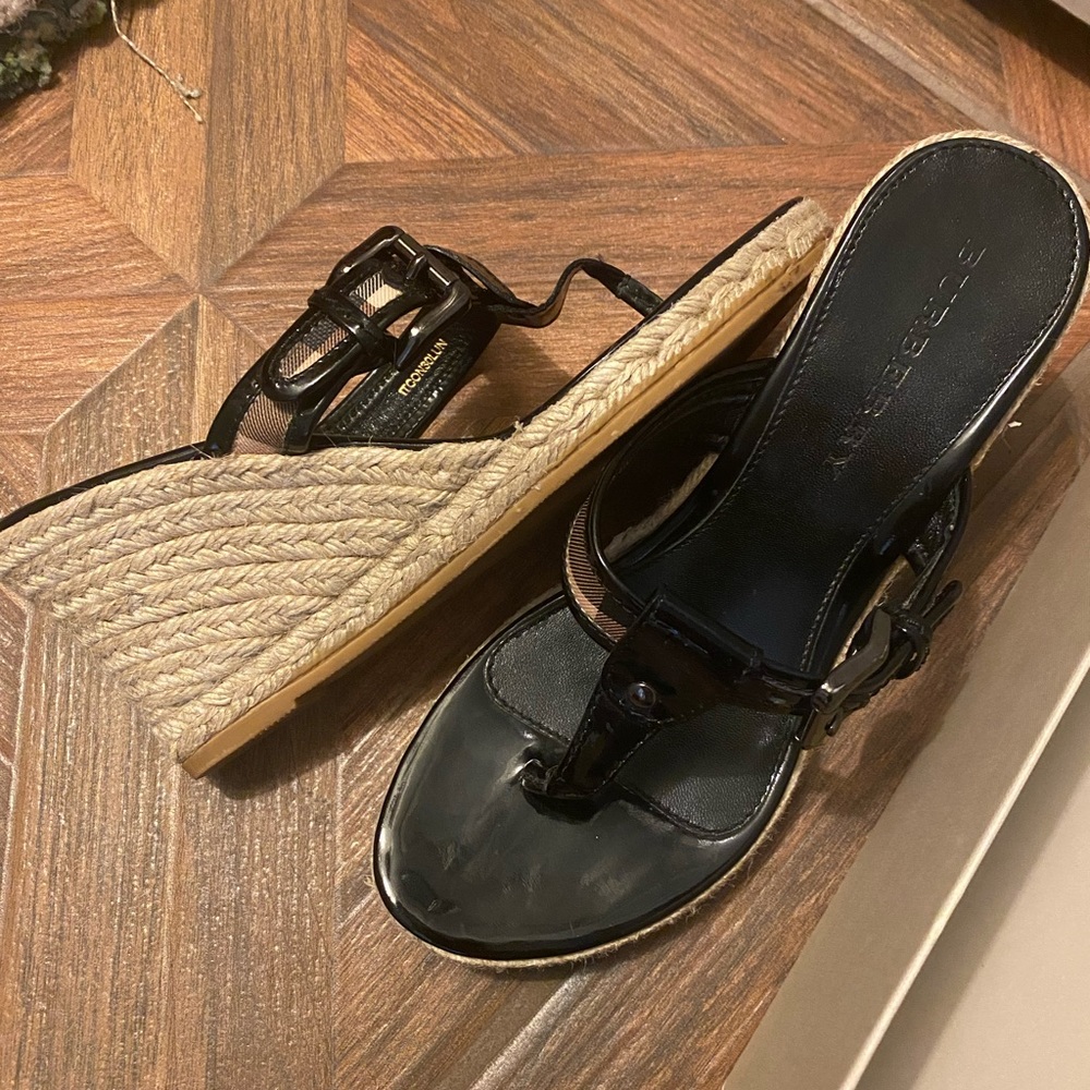 Burberry sandals